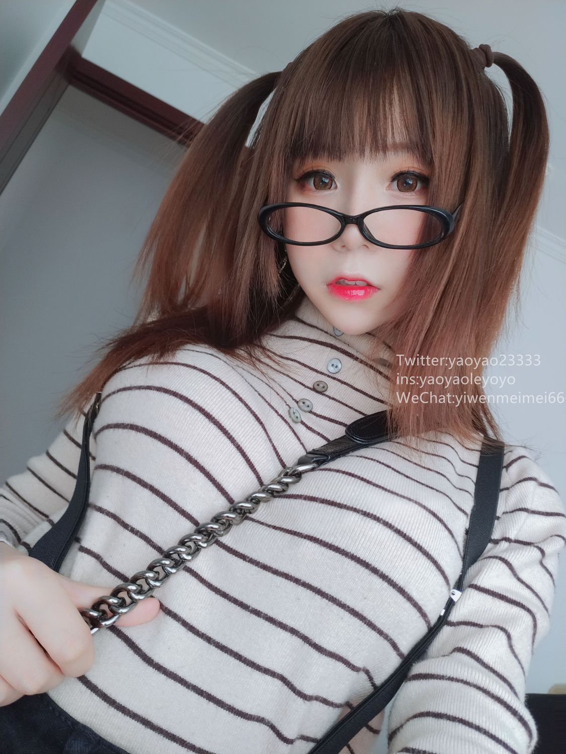 No.026-1 摇摇乐2019.4 – 黑S [32P]-cos王者-用心收藏好每一套cos美图