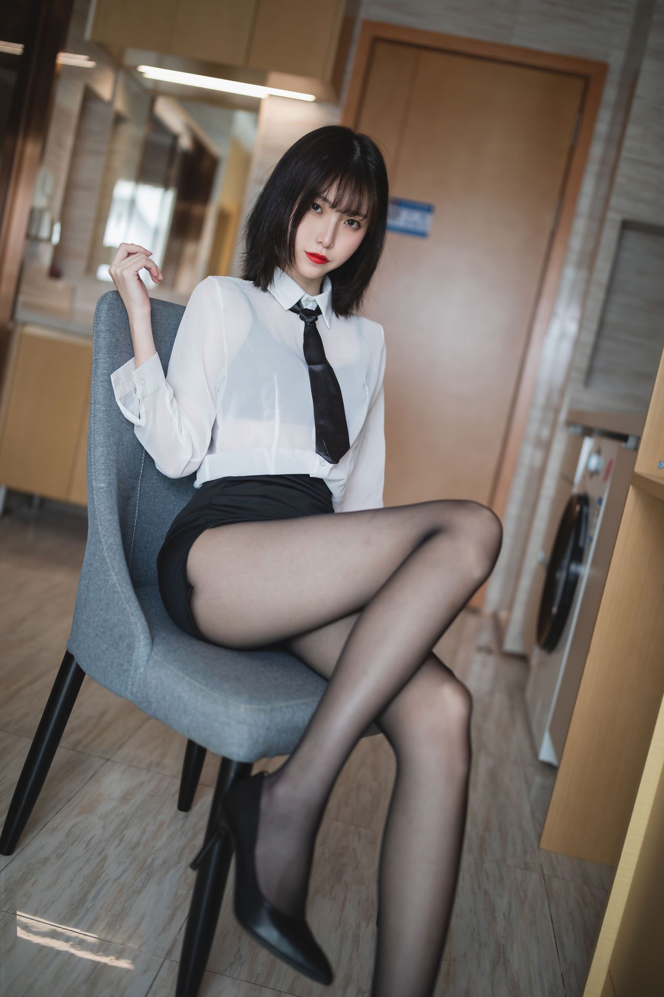 图片[3]-No.002-ol制服 [41P]-cos王者-用心收藏好每一套cos美图